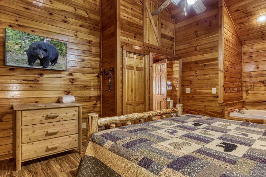 The Nut House, Hot Tub, Game Room, Wifi, 1089 Free Tickets Each Paid Day, Dollywood And More! Pigeon Forge Esterno foto