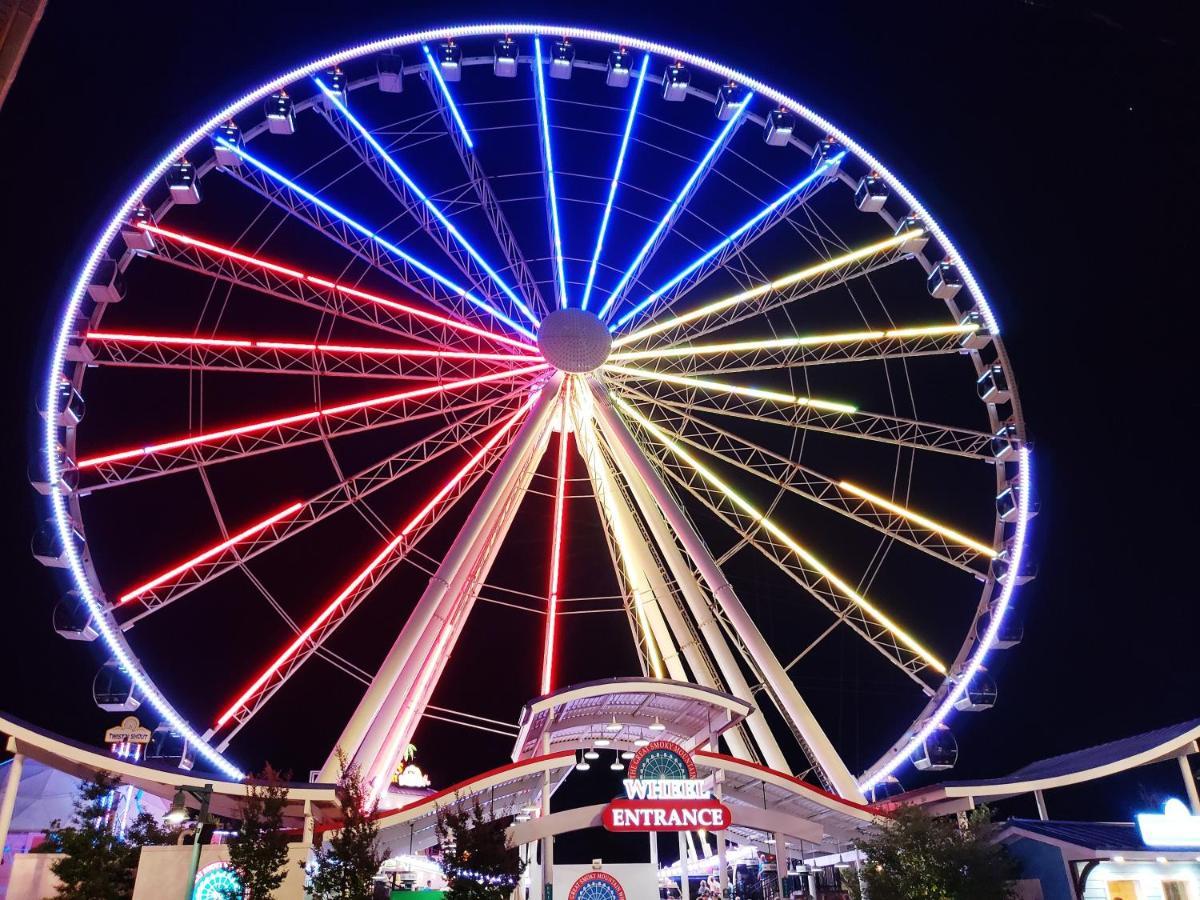 The Nut House, Hot Tub, Game Room, Wifi, 1089 Free Tickets Each Paid Day, Dollywood And More! Pigeon Forge Esterno foto